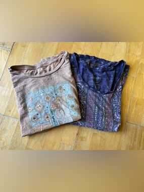 Lucky Brand Womens Tee Duo - Dusty Rose & Navy Print